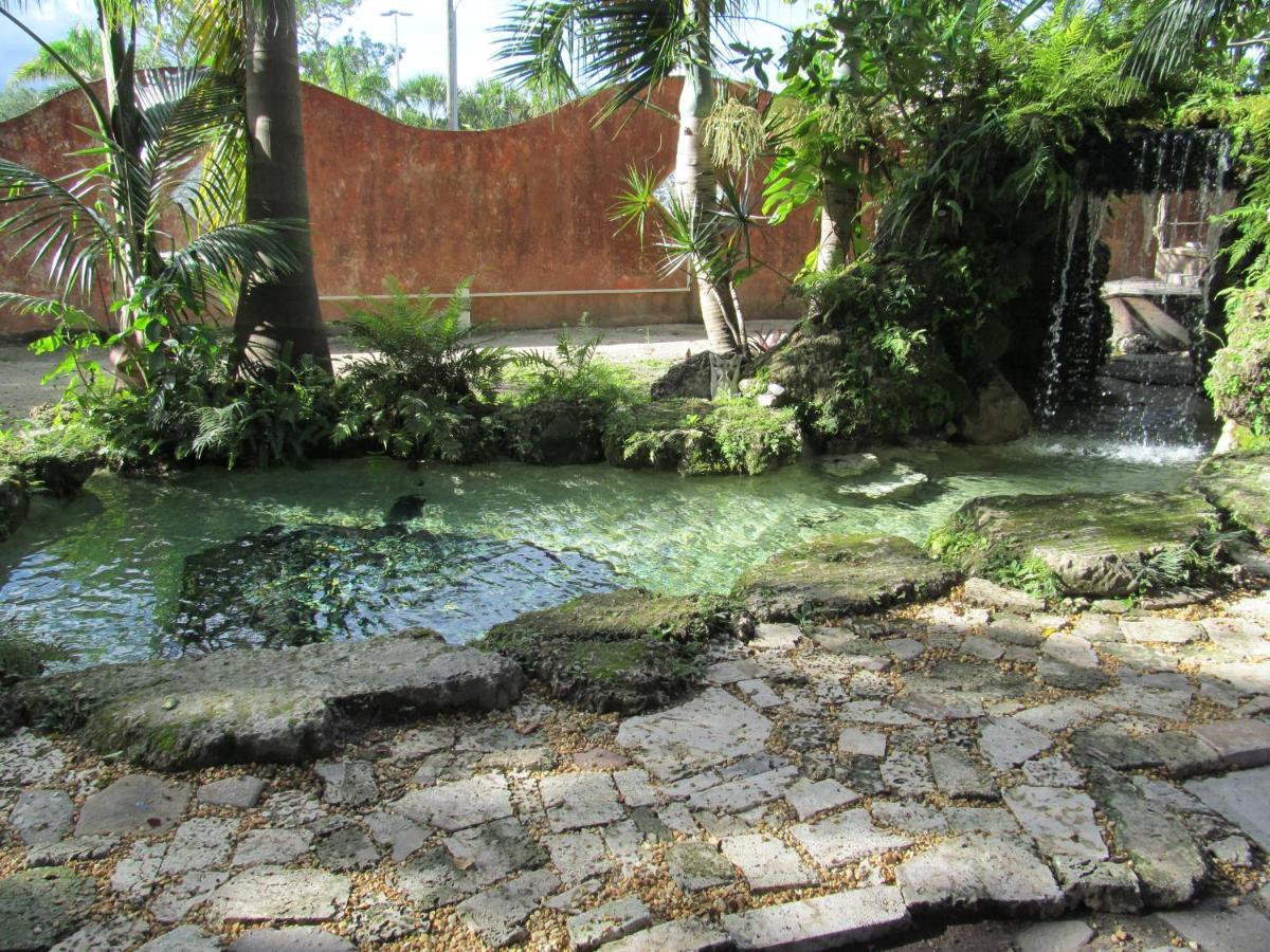 Hoosville Hostel Florida Stadt Exterior foto